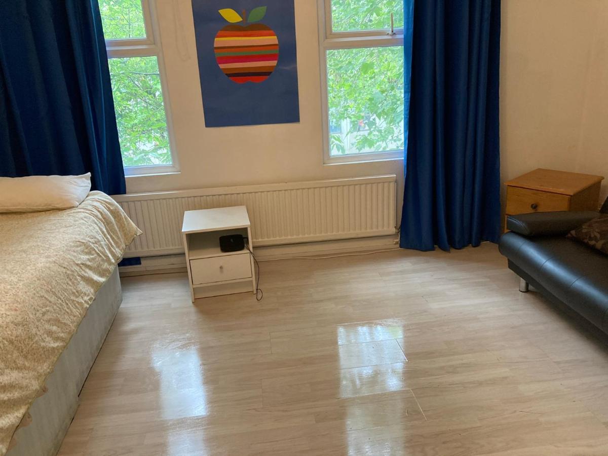Family With Shared Kitchen And Bathroom In Angel Zone 1 Affittacamere Londra